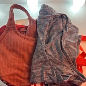 Lululemon Tank bundle!!